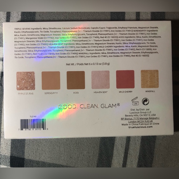 True + Luscious "Lucky Glow" Palette - Picture 3 of 4